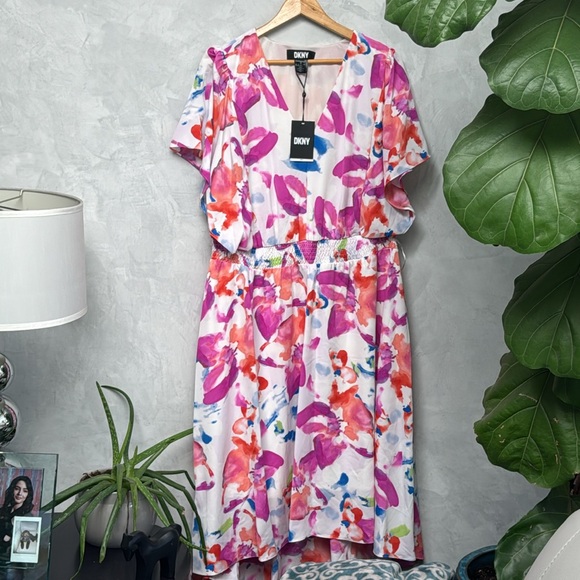 DKNY Plus Size Flutter Sleeve Smock Dress Floral Dress, Size 18w - Picture 3 of 13